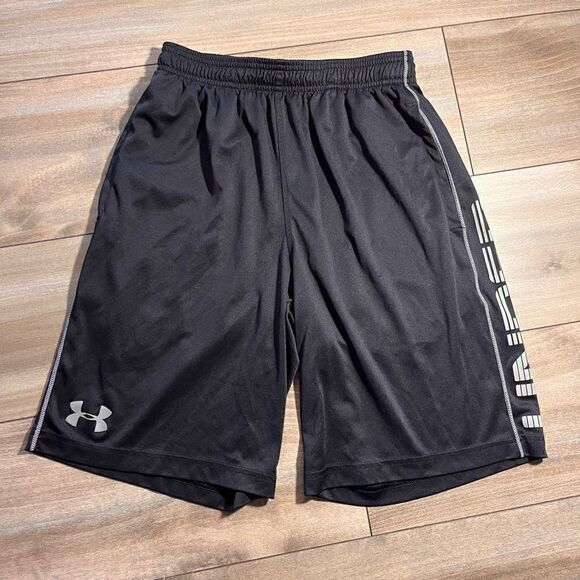 Under Armour Black Athletic Workout Shorts Men Small Bin O-30‎ - Picture 1 of 4